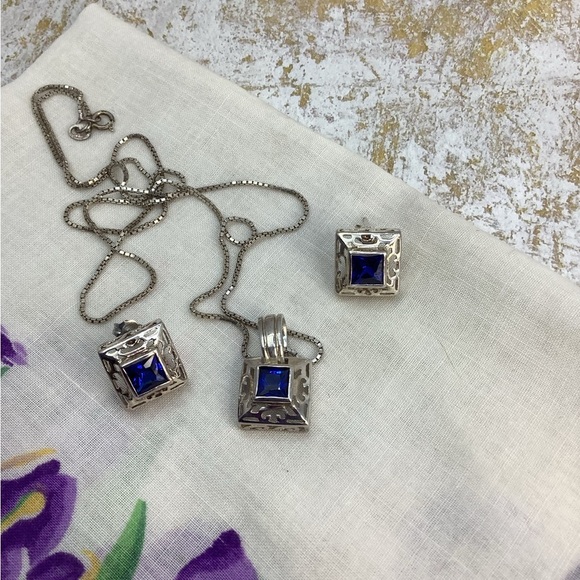 Modernist Sterling Silver and Sapphire Blue Jewelry Set - Picture 3 of 4